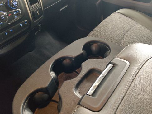 Used 2018 RAM 1500 Big Horn RWD image 26