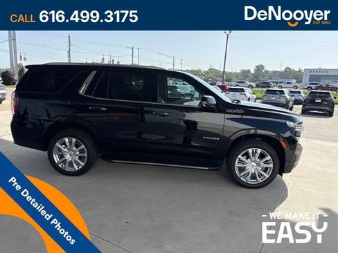 Used 2024 Chevrolet Tahoe High Country AWD/4WD image 6