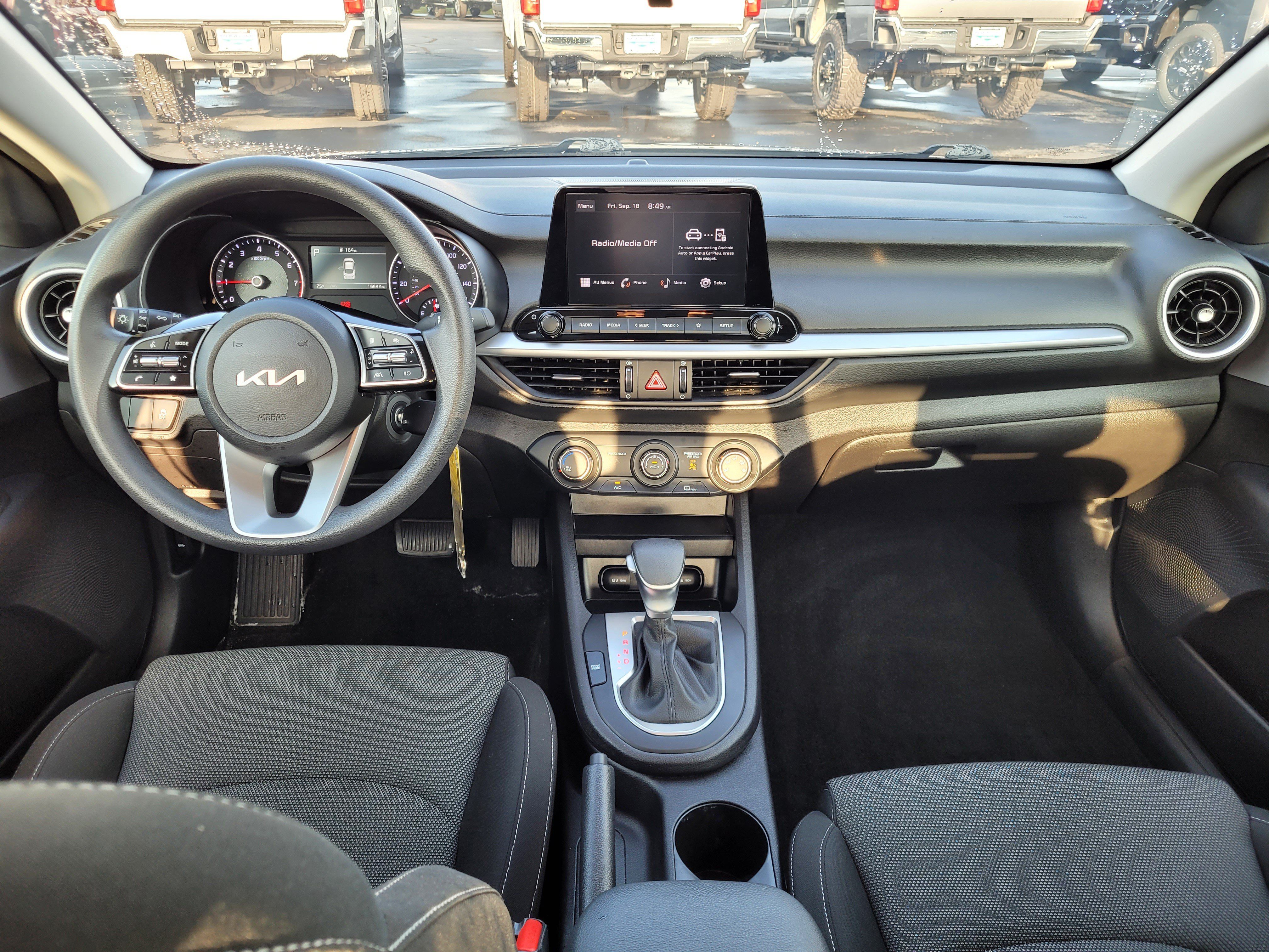 Used 2023 Kia Forte LXS FWD image 15