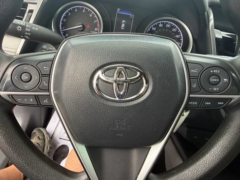 Used 2024 Toyota Camry LE FWD image 16