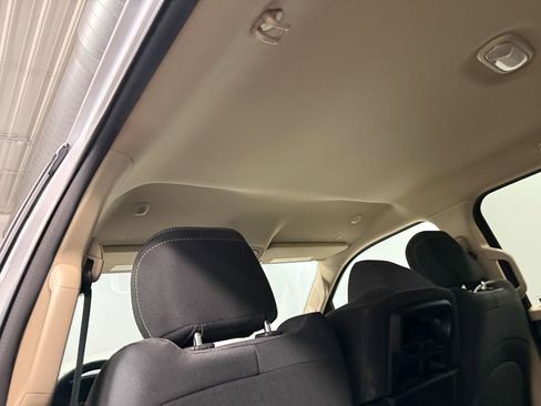 Used 2020 RAM 1500 Big Horn AWD/4WD image 11