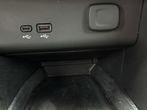 Used 2024 Buick Encore GX Preferred FWD image 19
