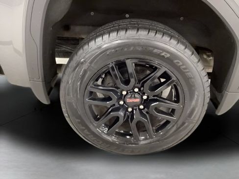 Used 2020 GMC Sierra 1500 Elevation w/ Elevation Value Package AWD/4WD image 23