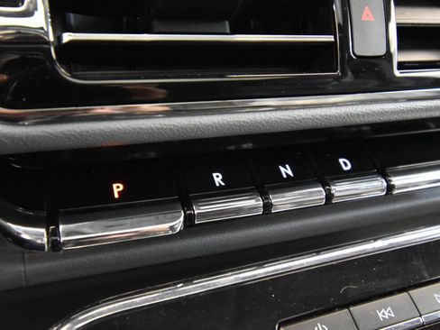 Used 2018 Lincoln Navigator Reserve w/ Technology Package image 24