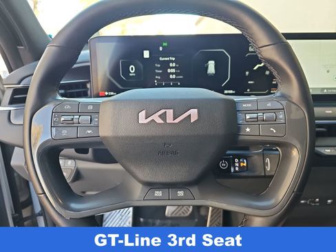 Used 2024 Kia EV9 GT-Line AWD/4WD image 19