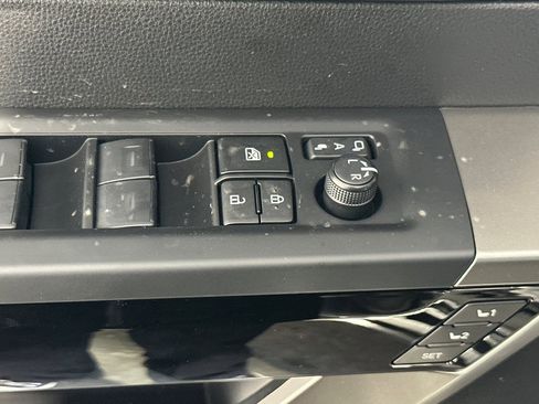 New 2026 Toyota Tundra Limited image 11