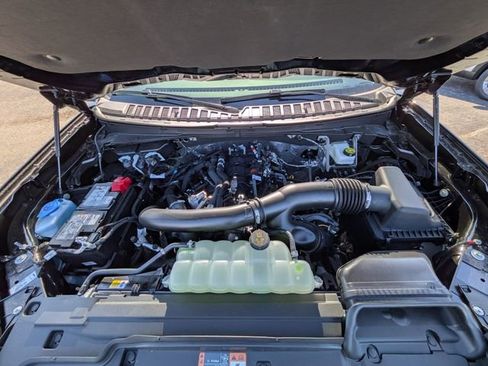 New 2026 Ford Expedition Active image 20