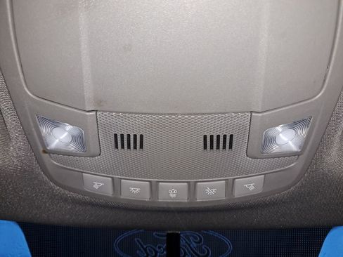 Used 2018 Ford F250 Lariat w/ Lariat Value Package image 26