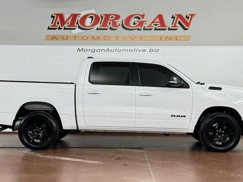 Used 2022 RAM 1500 Big Horn AWD/4WD image 2