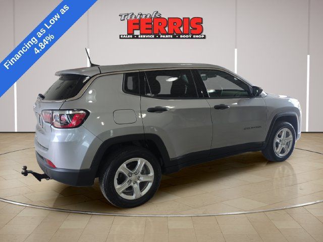 Used 2024 Jeep Compass Sport AWD/4WD image 5