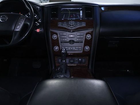 Used 2020 Nissan Armada SL w/ Premium Package image 20
