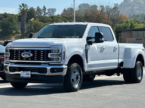 New 2026 Ford F350 XLT w/ XLT Premium Package image 7