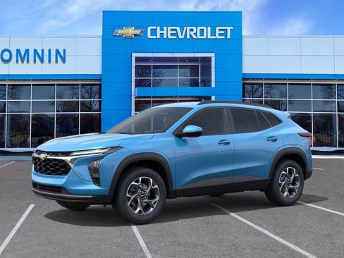 New 2026 Chevrolet Trax LT FWD image 3