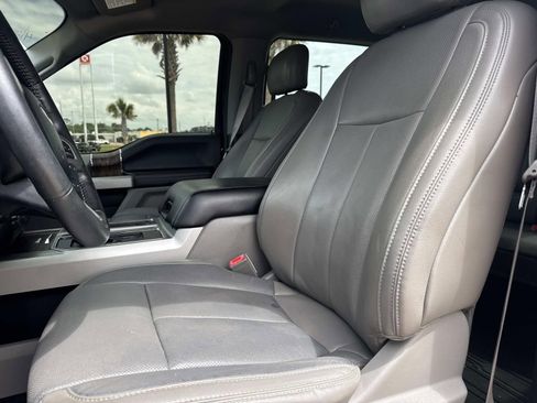 Used 2018 Ford F150 Lariat w/ Trailer Tow Package image 15