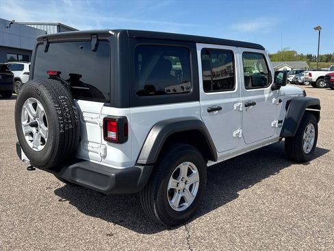 Used 2021 Jeep Wrangler Unlimited Sport AWD/4WD image 4