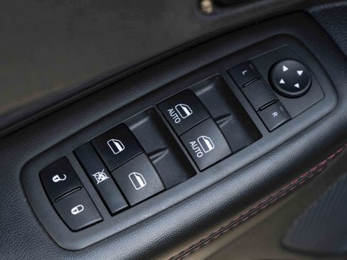 Used 2022 Dodge Durango R/T AWD/4WD image 34