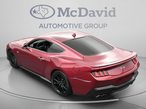 Used 2025 Ford Mustang GT Premium RWD image 36