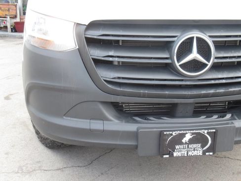 Used 2019 Mercedes-Benz Sprinter 144 Cargo image 4