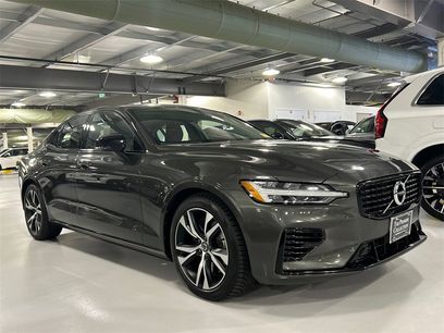 Used 2021 Volvo S60 T8 R-Design Expression