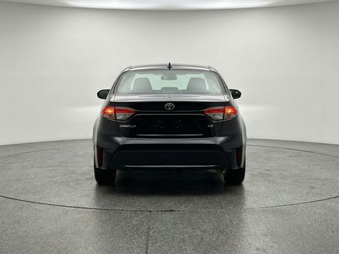 Used 2025 Toyota Corolla LE FWD image 7