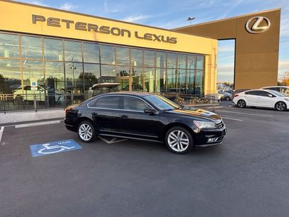 Used 2017 Volkswagen Passat 1.8T SE