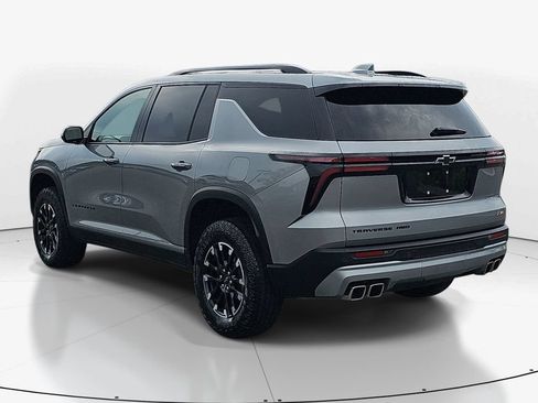Used 2025 Chevrolet Traverse Z71 AWD/4WD image 8