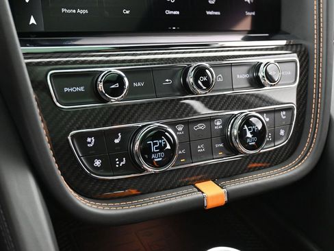 New 2026 Bentley Bentayga Speed AWD/4WD image 24