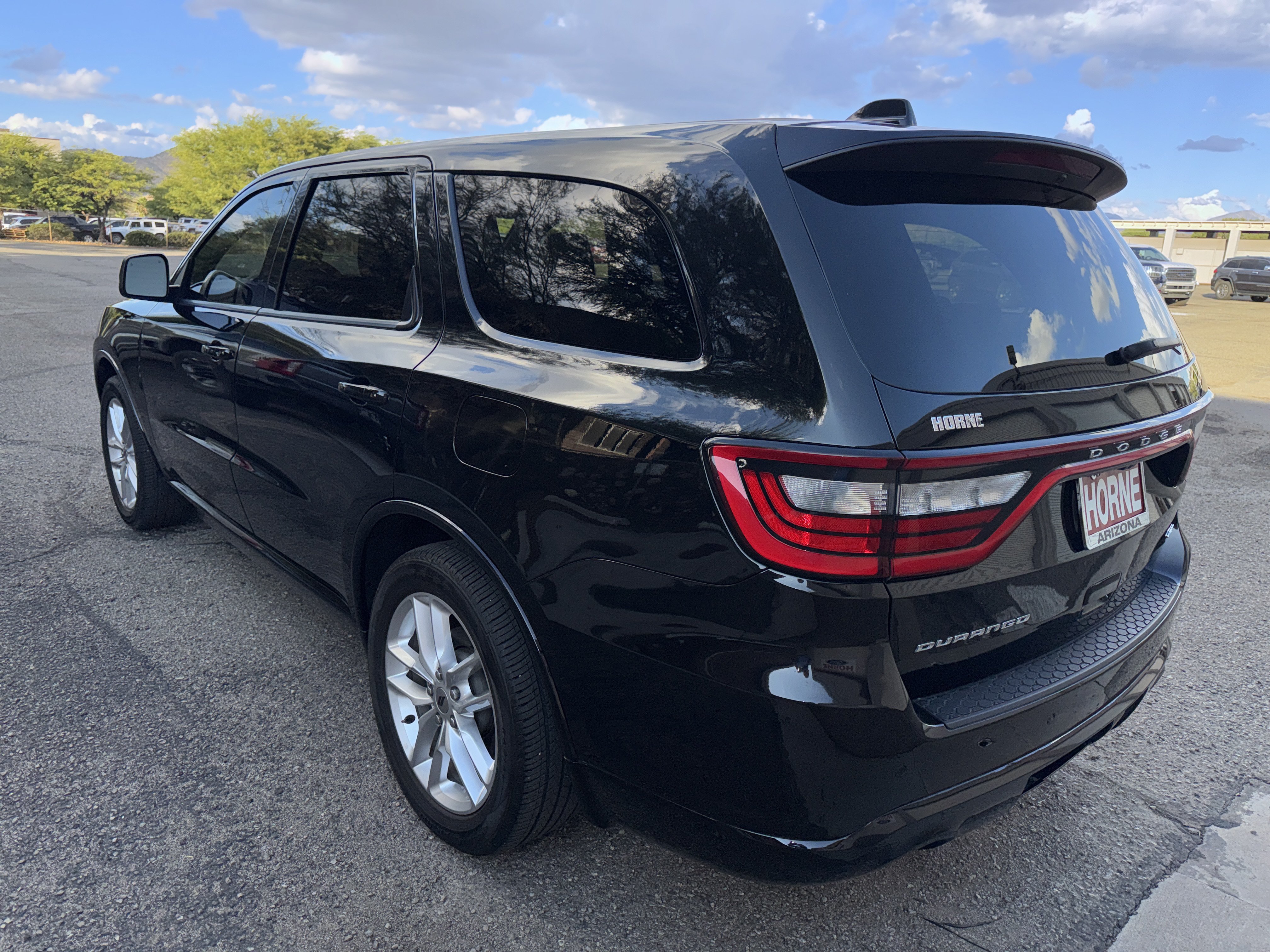 Used 2023 Dodge Durango GT RWD image 6