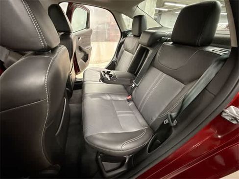 Used 2014 Ford Focus SE w/ Equipment Group 201A image 16