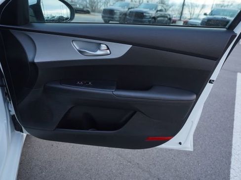 Used 2023 Kia Forte LXS image 20