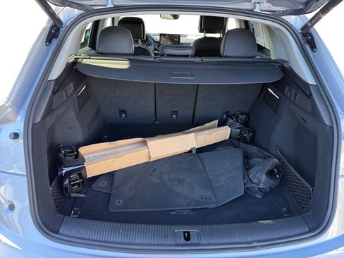 Used 2023 Audi Q5 2.0T Premium w/ Convenience Package image 17