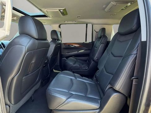 Used 2015 Cadillac Escalade ESV Premium AWD/4WD image 11