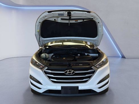 Used 2017 Hyundai Tucson SE w/ SE Popular Package 02 FWD image 10
