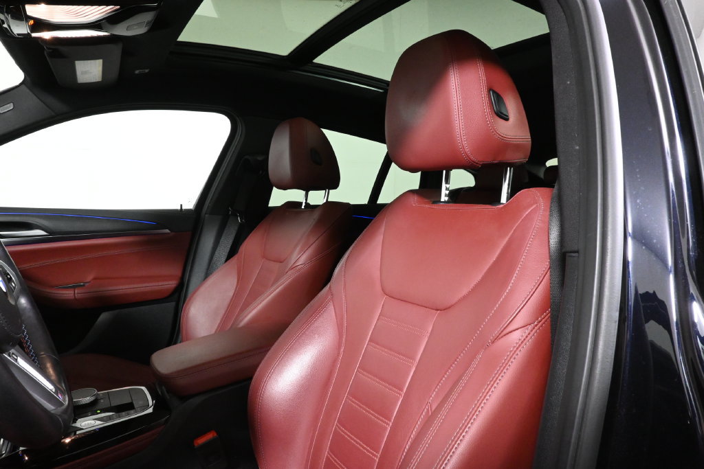 Certified 2023 BMW X4 M40i w/ Premium Package AWD/4WD image 5