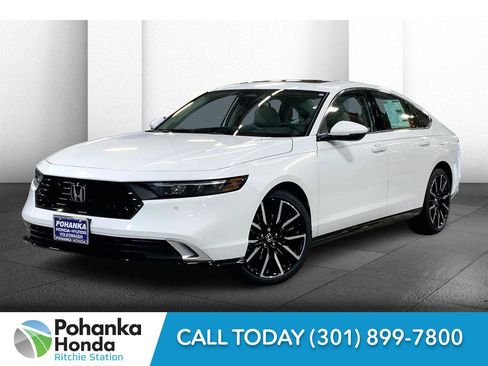 New 2025 Honda Accord Hybrid Touring image 2