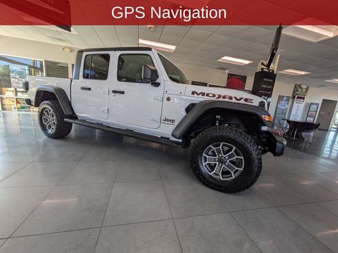 New 2026 Jeep Gladiator Mojave w/ Technology Group AWD/4WD image 3