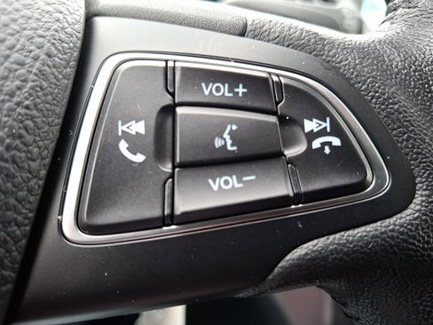 Used 2018 Ford Escape SEL image 22