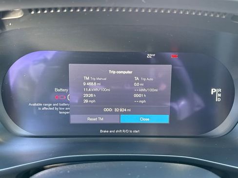 Certified 2023 Volvo C40 P8 Recharge Plus image 17