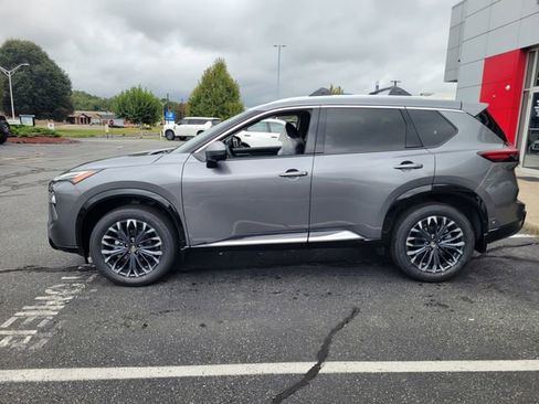 New 2026 Nissan Rogue Platinum w/ Platinum Premium Package image 8