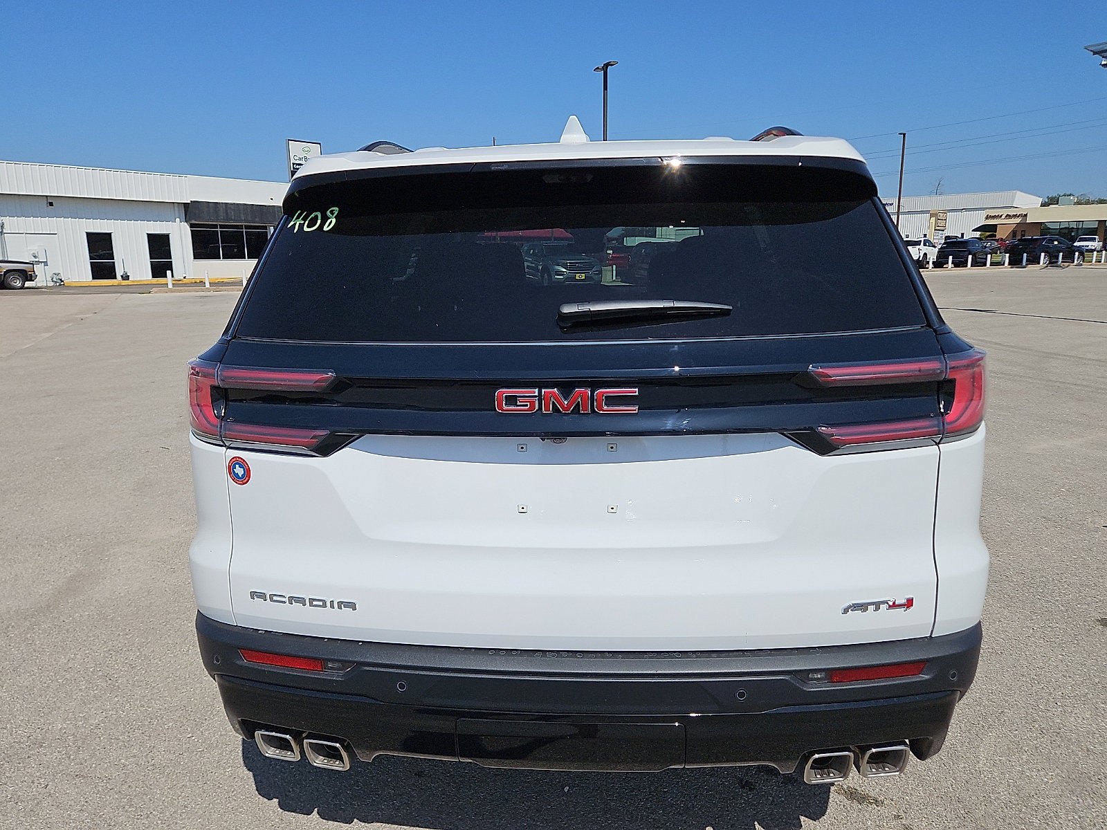 New 2026 GMC Acadia AT4 w/ LPO, Floor Liner Package AWD/4WD image 4