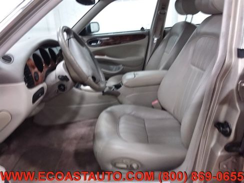 Used 1998 Jaguar XJ8 image 10