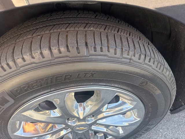 Used 2020 Chevrolet Equinox LT FWD image 8