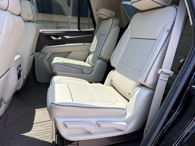 Used 2022 GMC Yukon Denali w/ Max Trailering Package AWD/4WD image 19