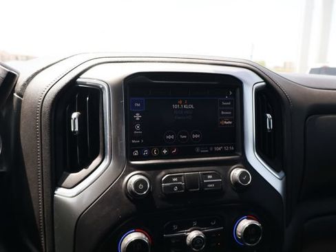 Used 2021 Chevrolet Silverado 1500 LT w/ Z71 Off-Road Package AWD/4WD image 10