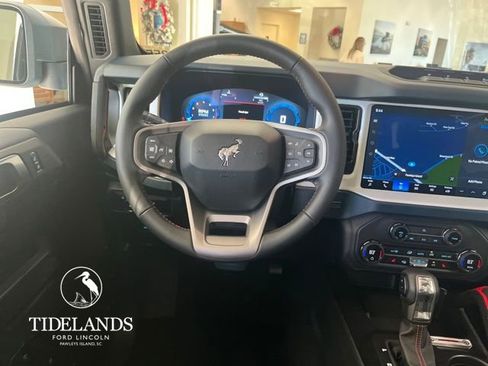 New 2025 Ford Bronco Heritage Edition image 16