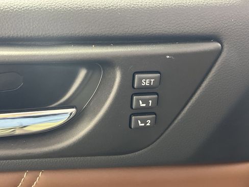 Used 2018 Subaru Outback 2.5i Touring image 33