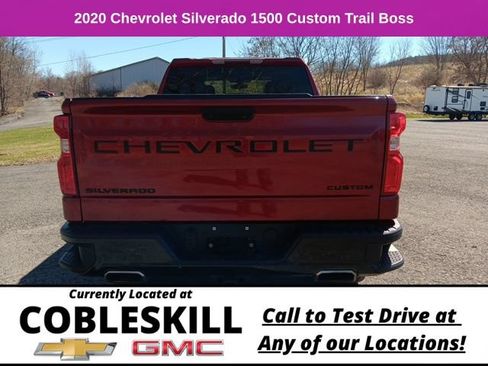 Used 2020 Chevrolet Silverado 1500 Custom Trail Boss w/ Custom Convenience Package AWD/4WD image 4