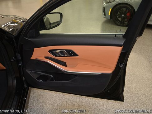 Used 2024 BMW 330i Sedan w/ Convenience Package image 42