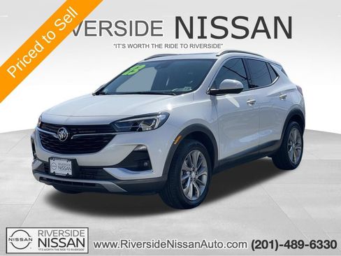 Used 2023 Buick Encore GX Essence w/ Experience Buick Package AWD/4WD image 1