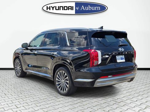 Used 2025 Hyundai Palisade Calligraphy FWD image 8